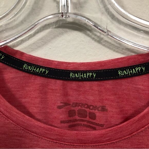 Brooks Men's Red Long Sleeve Lightweight Shirt - Picture 3 of 8